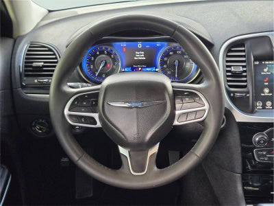 2023 Chrysler 300 Touring L