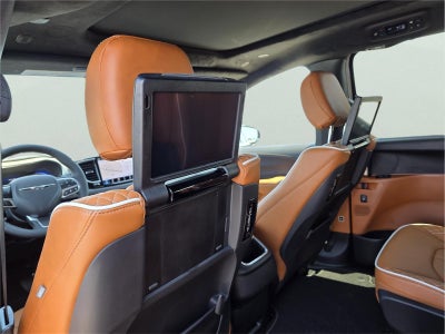 2026 Chrysler Pacifica Pinnacle