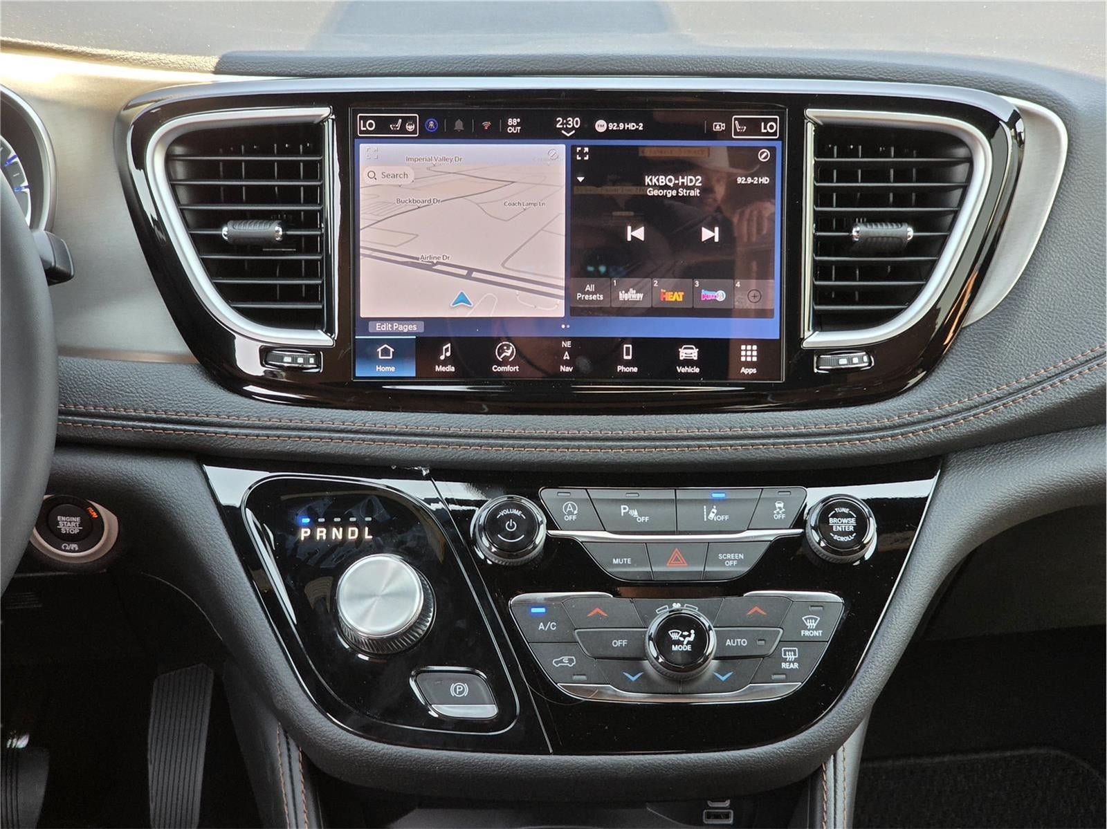 2026 Chrysler Pacifica Pinnacle