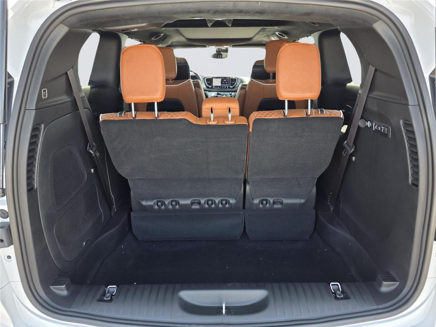 2026 Chrysler Pacifica Pinnacle