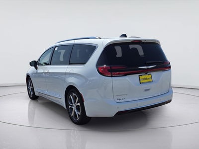 2026 Chrysler Pacifica Pinnacle