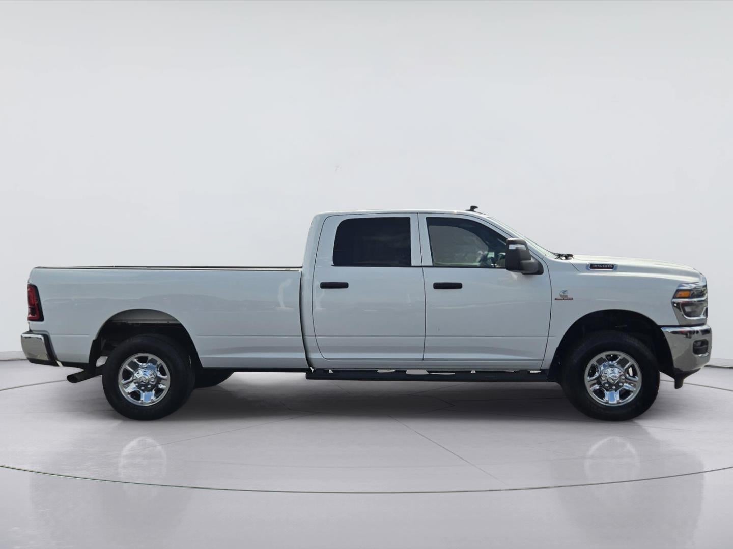 2025 RAM 3500 TRADESMAN