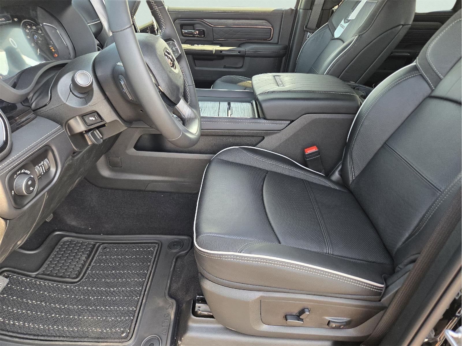2026 RAM 3500 Limited