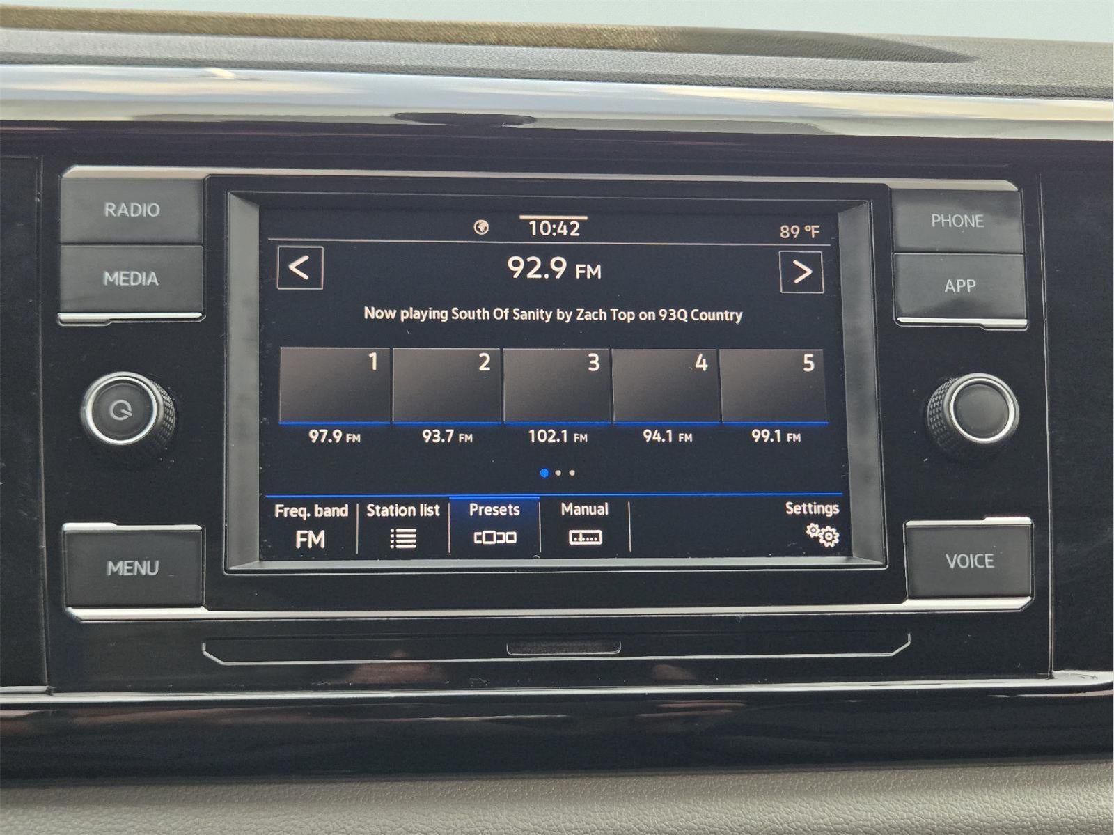 2023 Volkswagen Taos S