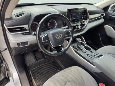 2020 Toyota Highlander LE