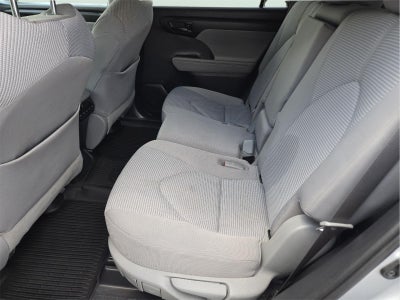 2020 Toyota Highlander LE