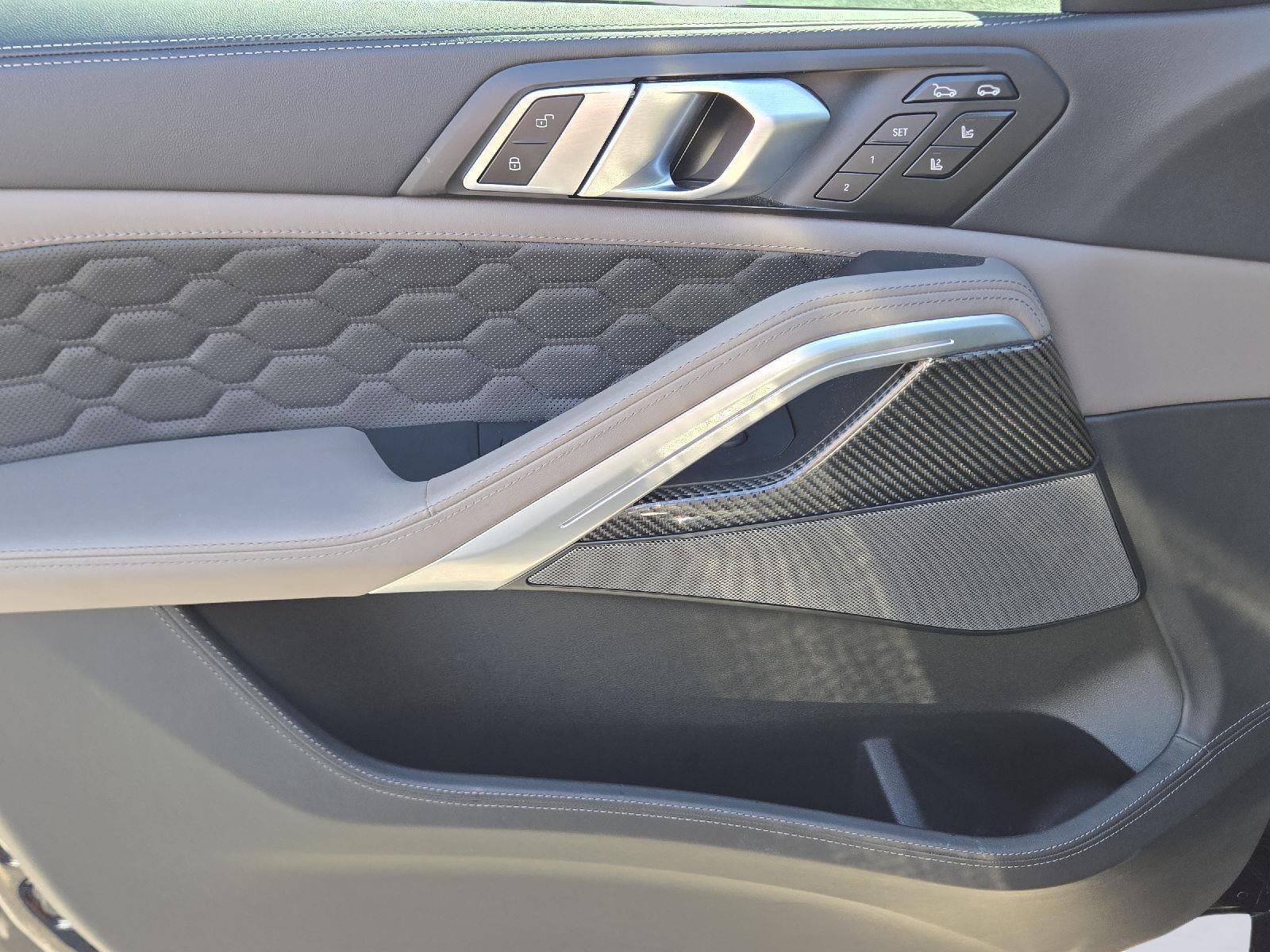 2025 BMW X6 M Base