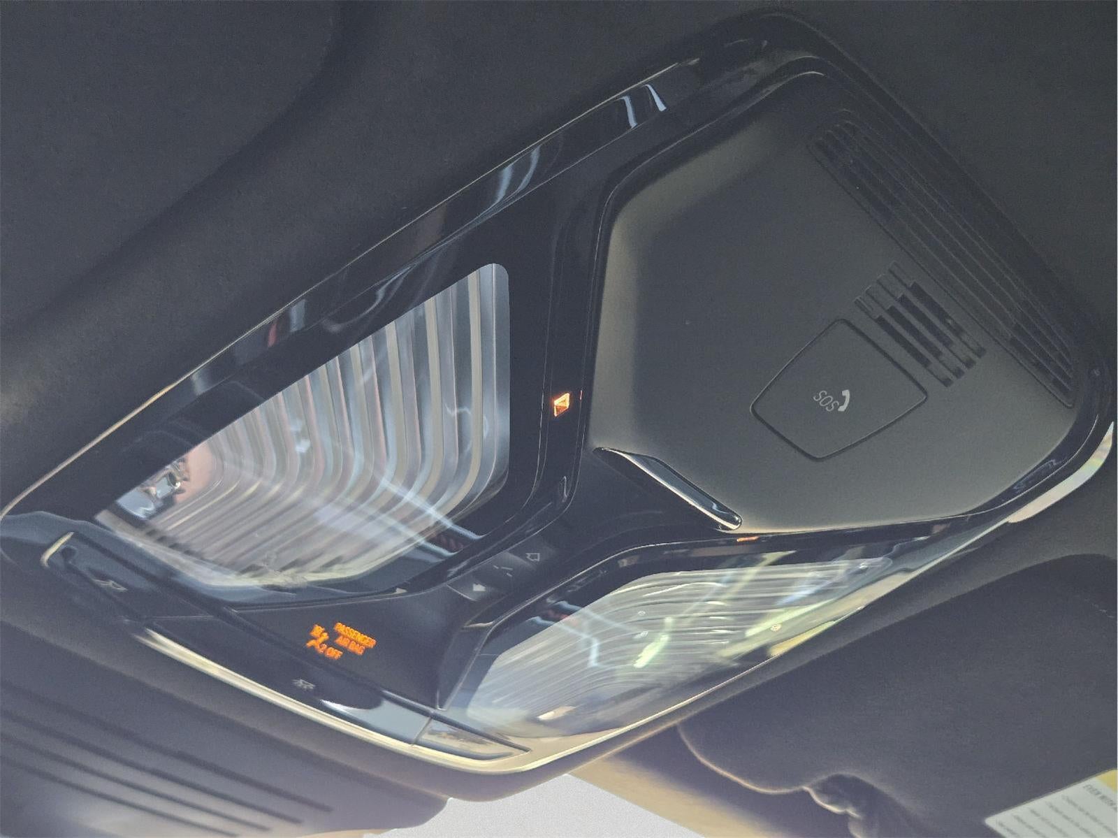 2025 BMW X6 M Base