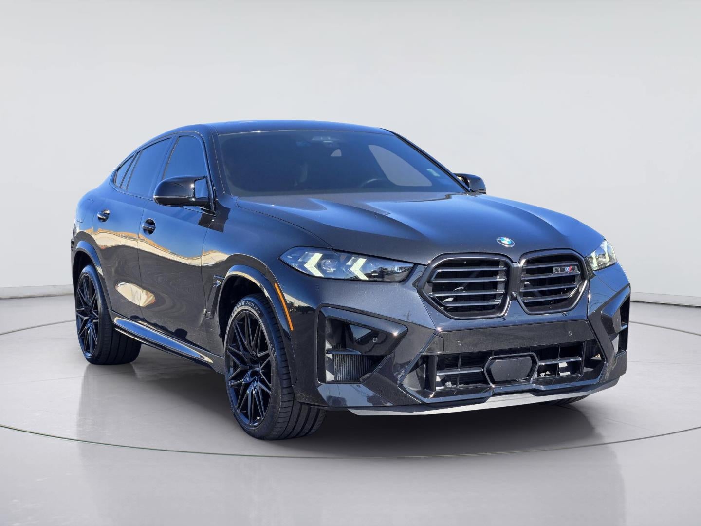 2025 BMW X6 M Base