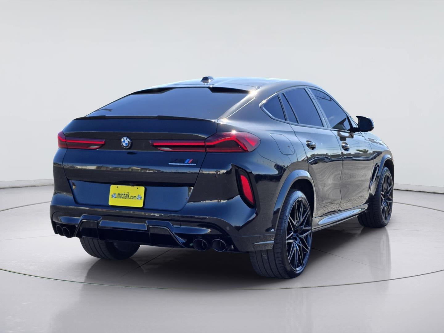 2025 BMW X6 M Base