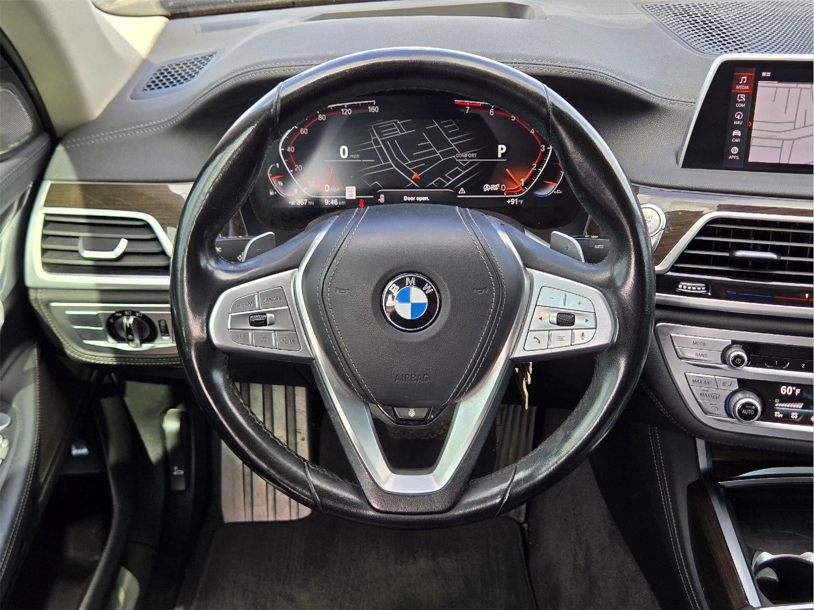 2022 BMW 7 Series 740i