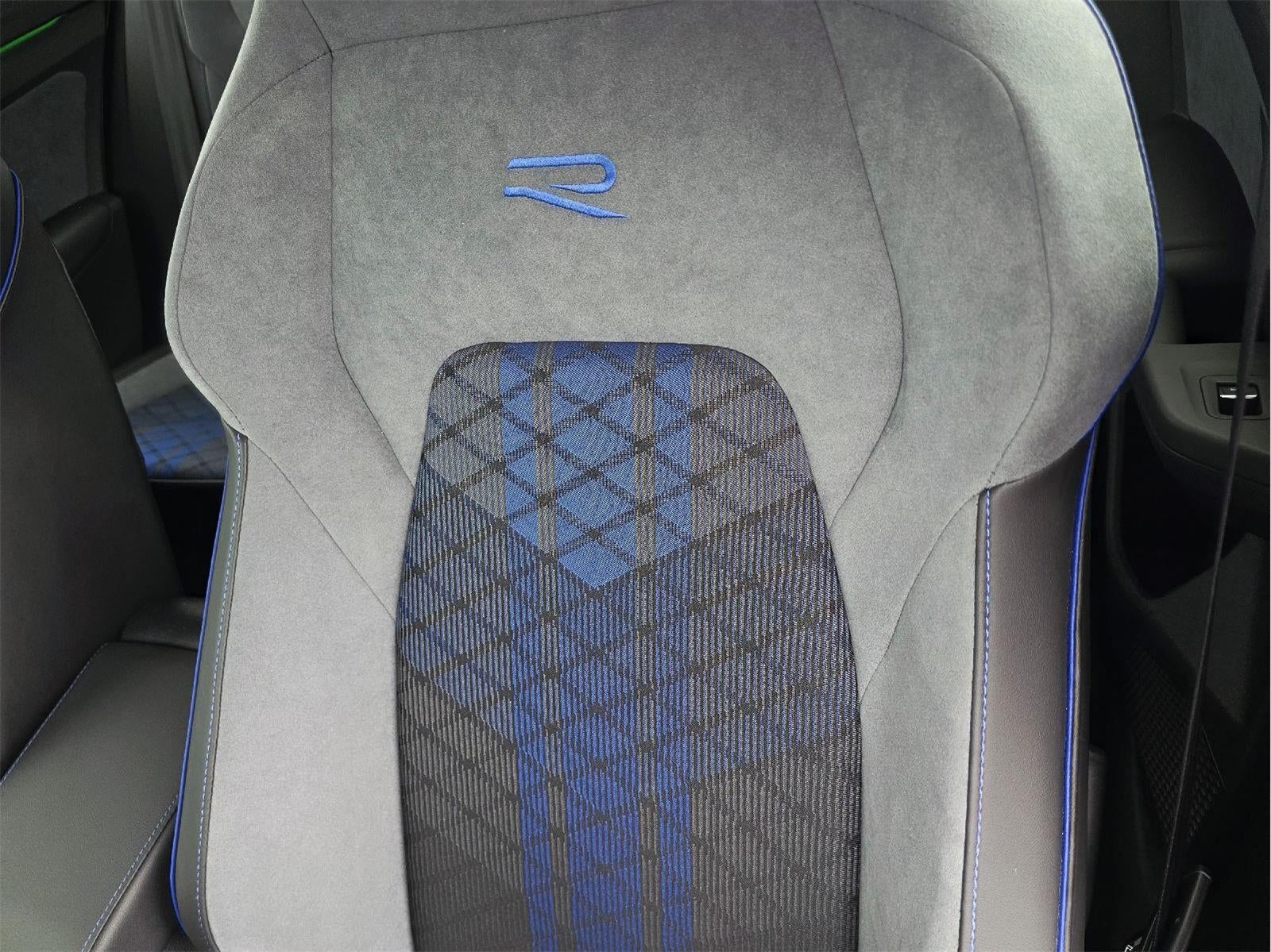 2026 Volkswagen Golf R Base