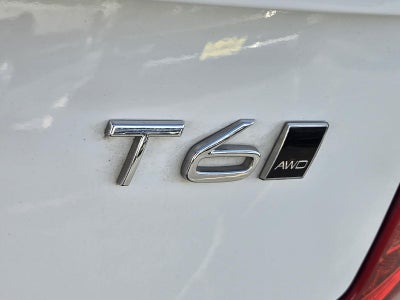 2017 Volvo XC90 Momentum