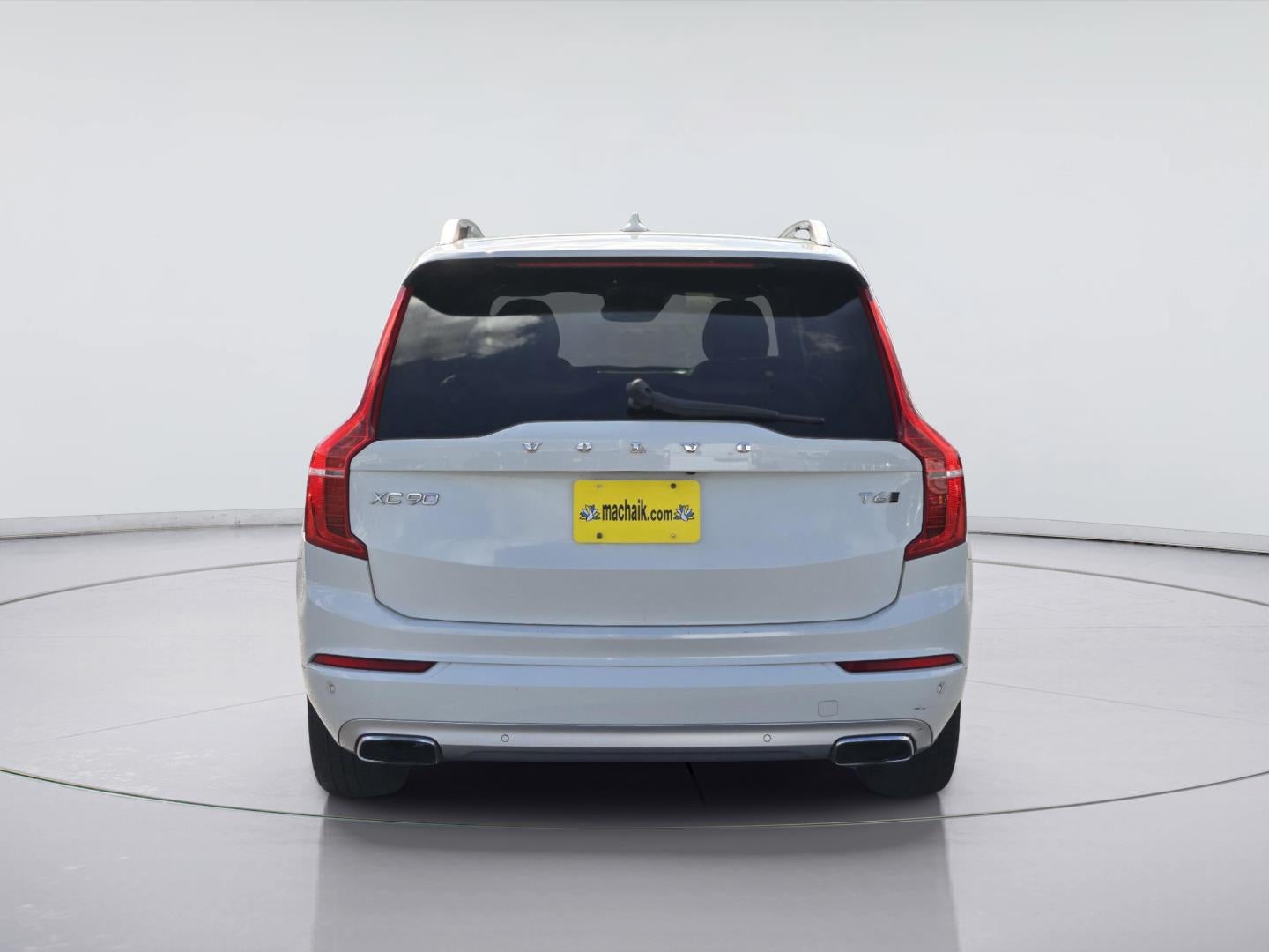 2017 Volvo XC90 Momentum