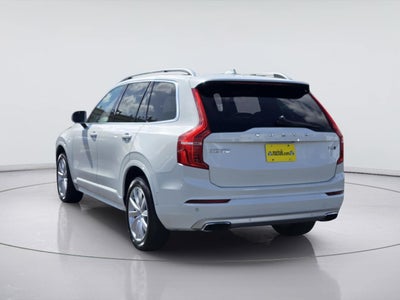 2017 Volvo XC90 Momentum