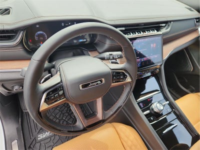 2025 Jeep Grand Cherokee Summit
