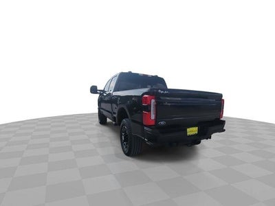2025 Ford Super Duty F-250 Platinum
