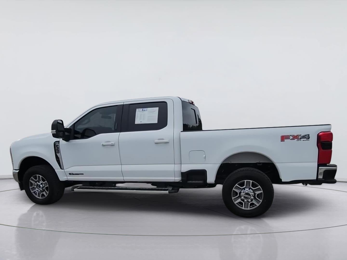 2024 Ford Super Duty F-350 Lariat