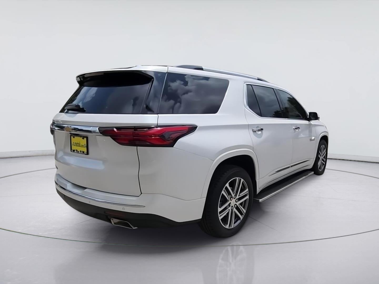 2022 Chevrolet Traverse High Country