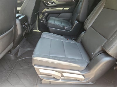 2023 Chevrolet Suburban LT