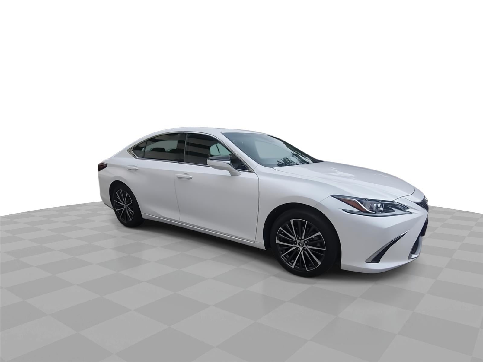 2024 Y ES350 Base