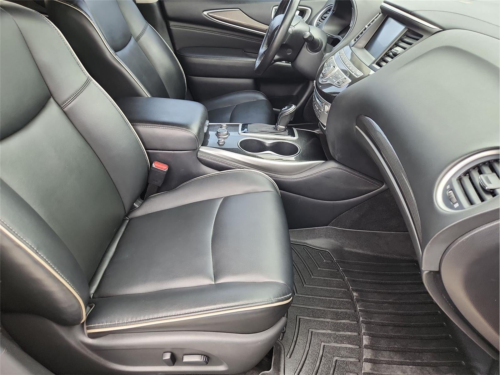 2019 INFINITI QX60 LUXE
