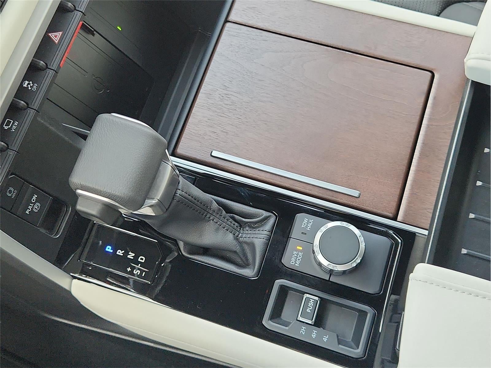 2024 Toyota Sequoia Capstone