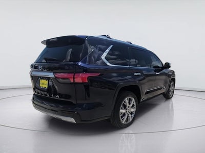 2024 Toyota Sequoia Capstone