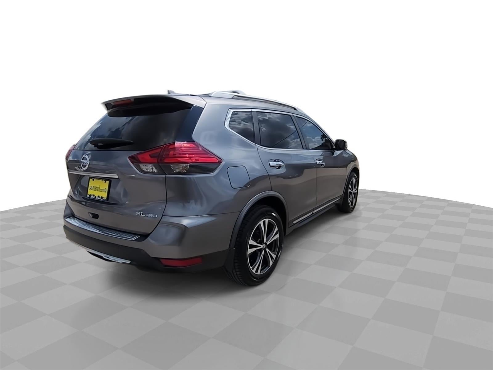 2017 Nissan Rogue SL