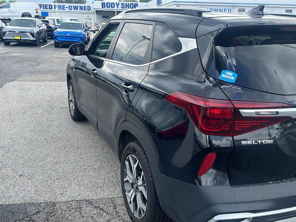2021 Kia Seltos EX