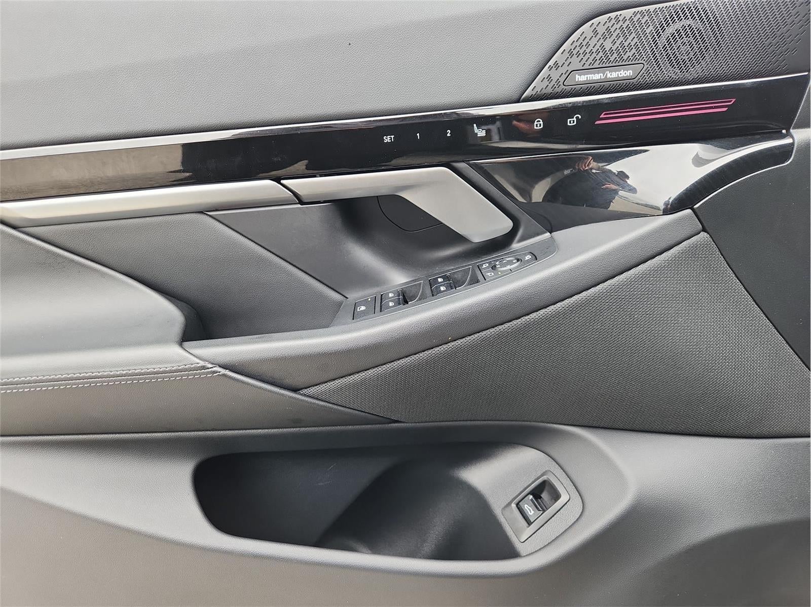 2024 BMW 5 Series 530i