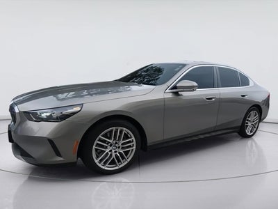 2024 BMW 5 Series 530i