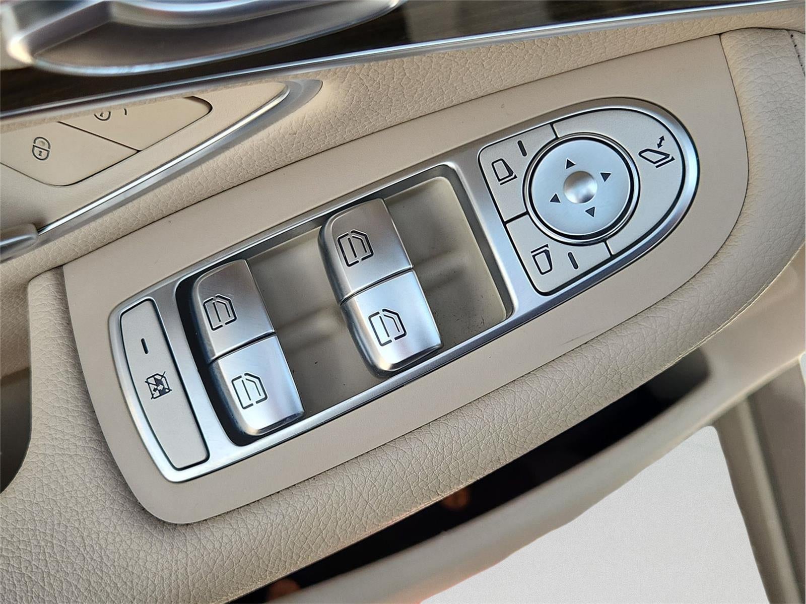 2018 Mercedes-Benz GLC GLC 300