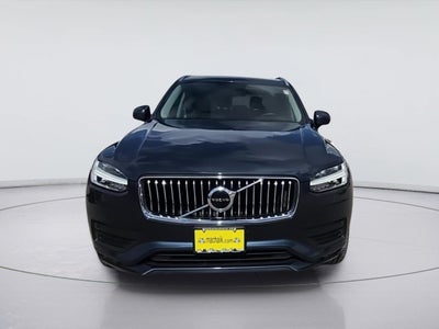 2021 Volvo XC90 Momentum
