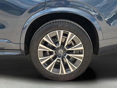 2021 Volvo XC90 Momentum