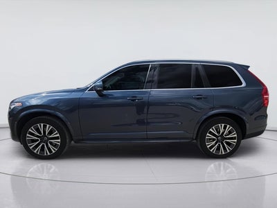 2021 Volvo XC90 Momentum
